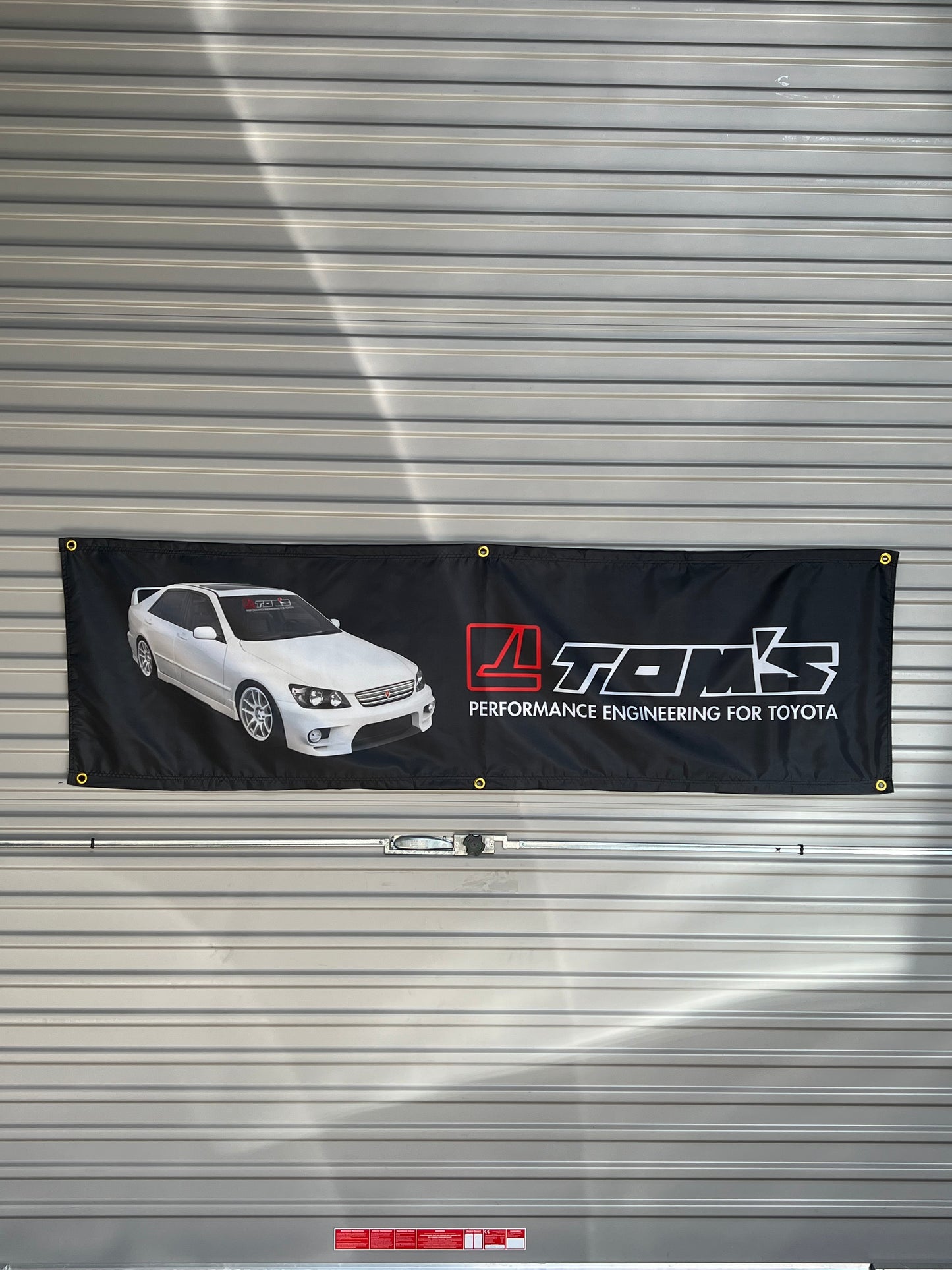 Altezza Banner